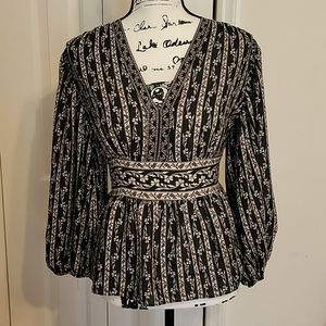 Max Studio NWT V neck flowy blouse, black & beige, Sz XS